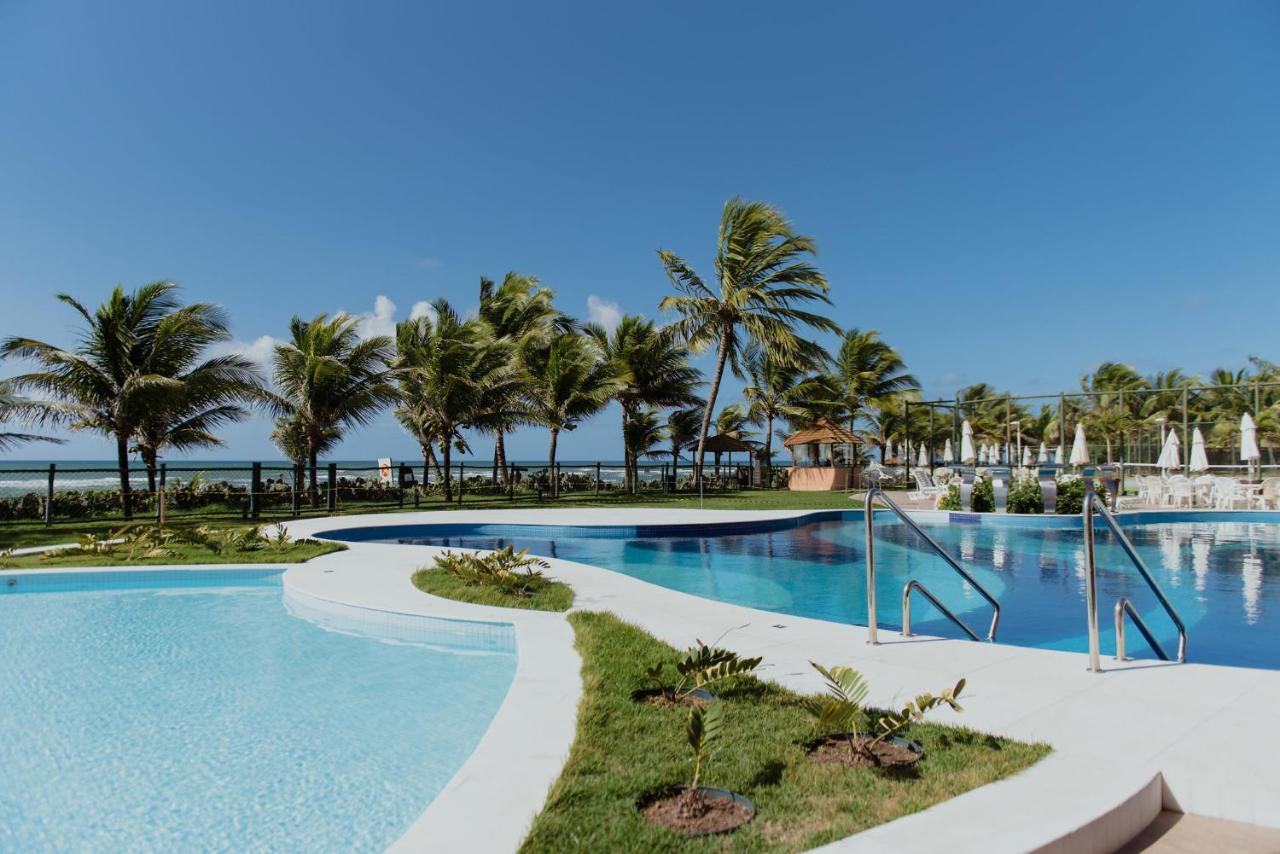 Flat Guarajuba Beira Da Praia Pe Na Areia Exteriér fotografie